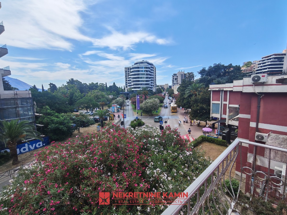 Unique & high yield 2 unit property in the heart of Budva – Mediteranska Street